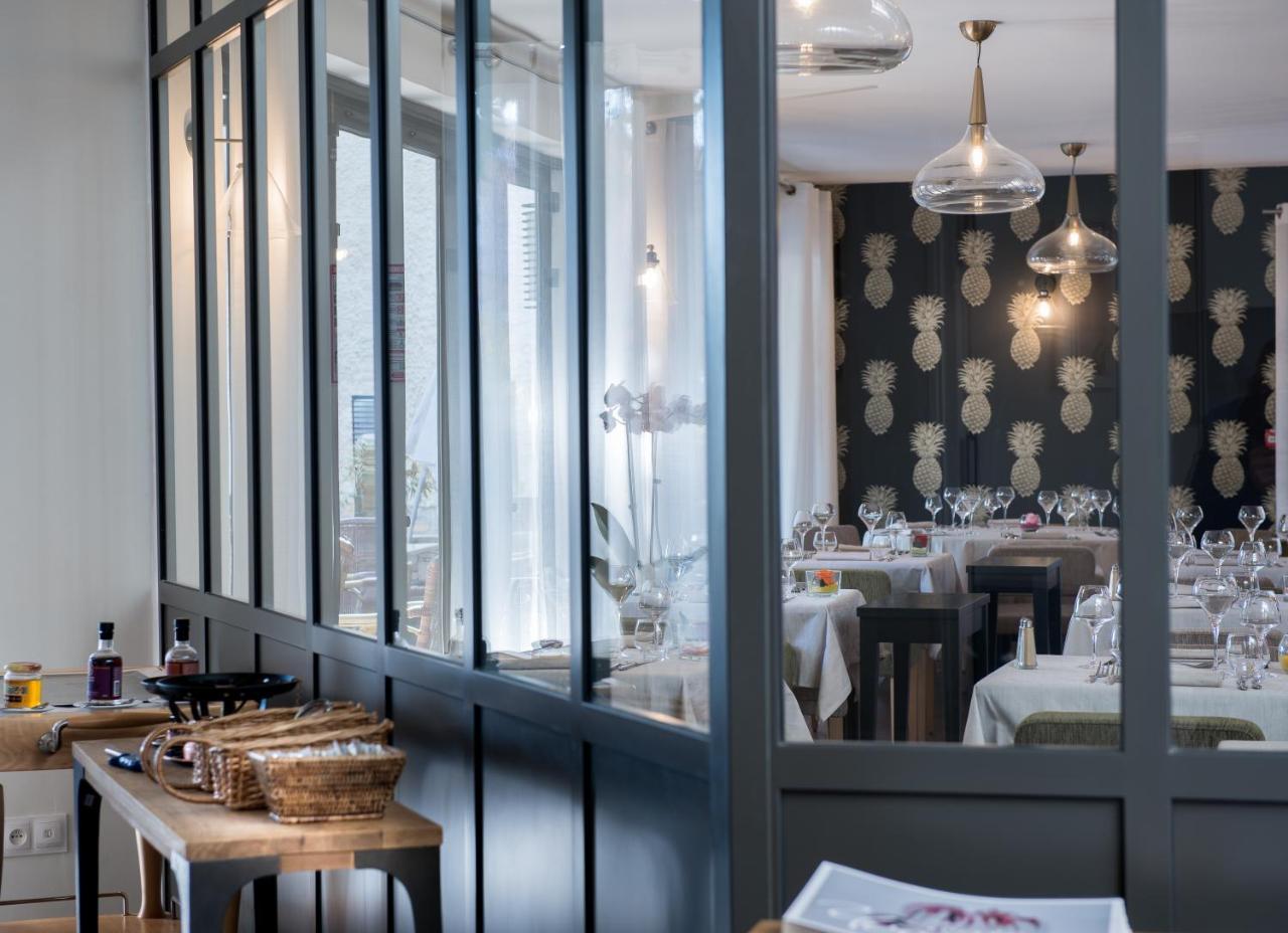 Logis Hotel Tante Yvonne & Son Restaurant Semi-Gastronomique - Lyon Nord Quincieux Exteriér fotografie